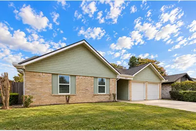 5614 Briarwood Forest Drive, Houston, TX 77088 - Photo 4