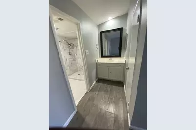 2110 Wilcrest Drive #116, Houston, TX 77042 - Photo 8