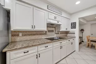 14690 Perthshire Rd, Houston, TX 77079 - Photo 14