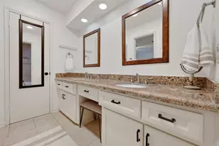 14690 Perthshire Rd, Houston, TX 77079 - Photo 42