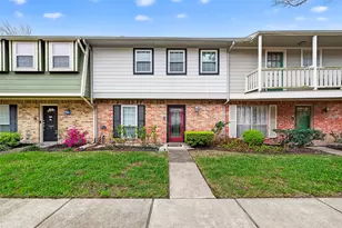 14690 Perthshire Rd, Houston, TX 77079 - Photo 2