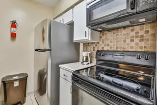 8417 Hearth Dr, Houston, TX 77054 - Photo 6