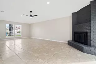 11567 Willwood Dr, Houston, TX 77072 - Photo 6