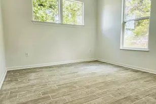 620 W 19th St, Port Arthur, TX 77640 - Photo 6