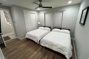 1503 Robin St, Houston, TX 77019 - Photo 12