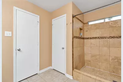 1247 Coppermeade Drive, Houston, TX 77067 - Photo 16