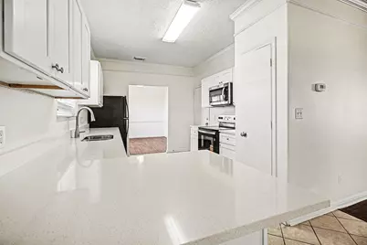 9116 Dolphin Circle, Texas City, TX 77591 - Photo 12