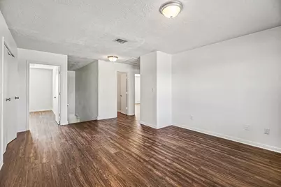 9116 Dolphin Circle, Texas City, TX 77591 - Photo 14