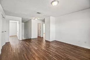 9116 Dolphin Cir, Texas City, TX 77591 - Photo 14