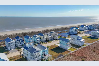 16 Grand Beach Boulevard, Galveston, TX 77550 - Photo 8
