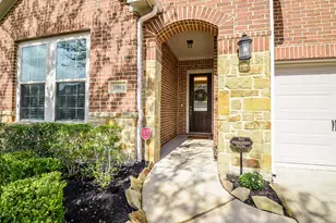 10803 Crestwood Point Cir, Cypress, TX 77433 - Photo 4