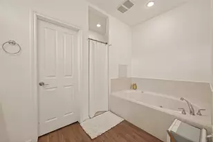 614 Nautilus St, Crosby, TX 77532 - Photo 18