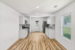18804 Orvieto Ct, New Caney, TX 77357 - Photo 6