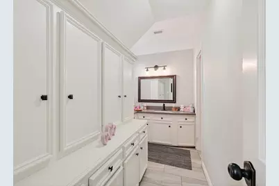 24710 Creekview Drive, Spring, TX 77389 - Photo 32