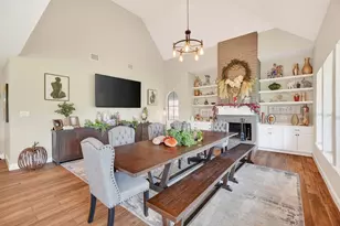 24710 Creekview Dr, Spring, TX 77389 - Photo 16