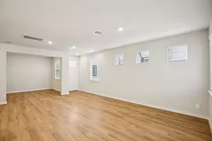 2171 Boardwalk Ln, Kemah, TX 77565 - Photo 10