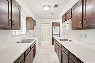 9607 Dornoch Dr, Spring, TX 77379 - Photo 12