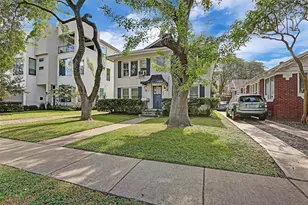 1517 Bonnie Brae St, Houston, TX 77006 - Photo 4