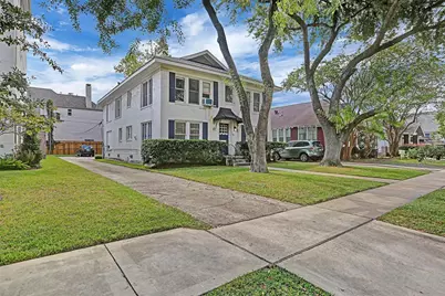 1517 Bonnie Brae Street #4, Houston, TX 77006 - Photo 2
