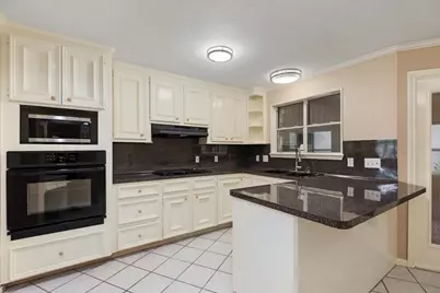 14151 Buckingham Lane, Tomball, TX 77375 - Photo 12