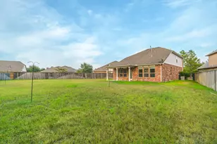 50 Tidwillow Pl, The Woodlands, TX 77375 - Photo 10