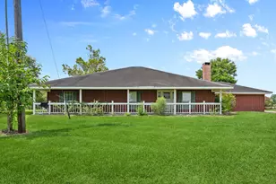 35891 Hwy 365, Nome, TX 77629 - Photo 2