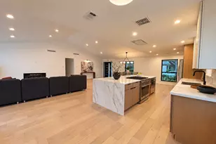 12503 Barryknoll Ln, Houston, TX 77024 - Photo 20