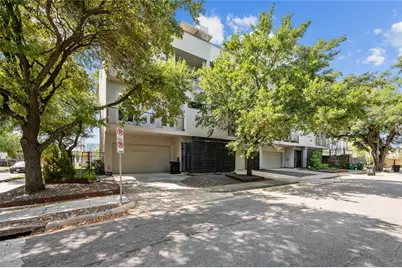 1403 Vermont Street, Houston, TX 77006 - Photo 2