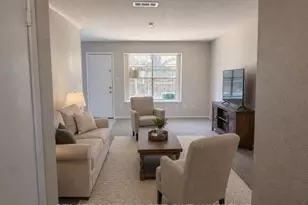 4931 E Ridge Creek Dr, Houston, TX 77053 - Photo 2