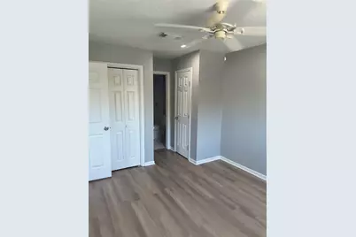 2305 55th Street #5, Galveston, TX 77551 - Photo 4