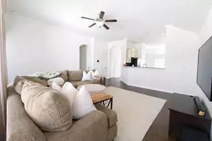 1358 Tee Time Ct, Crosby, TX 77532 - Photo 10