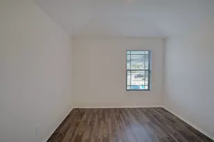 9279 Laiden Crk Trl, Conroe, TX 77303 - Photo 18