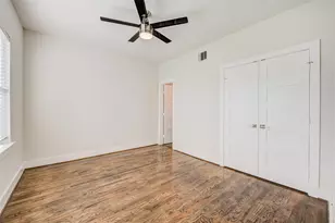 1605 Colorado St, Houston, TX 77007 - Photo 6