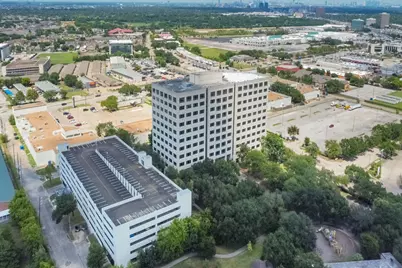 9800 Centre Parkway #1004, Houston, TX 77036 - Photo 34