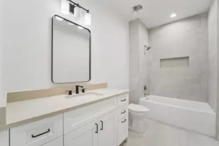 708 S Carroll St, La Porte, TX 77571 - Photo 20