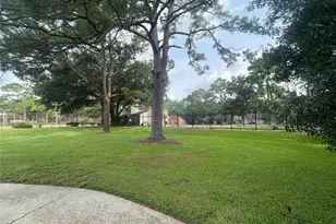 12023 Greenwood-Forest Dr, Houston, TX 77066 - Photo 24