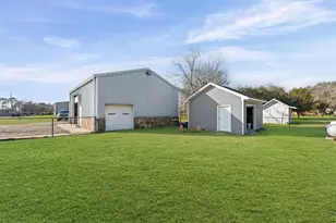 1840 Caroline St, Dickinson, TX 77539 - Photo 30