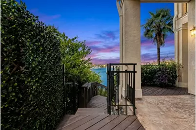 411 Harborside Way, Kemah, TX 77565 - Photo 44