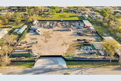 5715 & 5721 Spindle Drive, Houston, TX 77086 - Photo 1