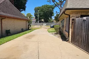 14819 Knightsway Dr, Houston, TX 77083 - Photo 22