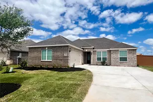 3202 Bolt Rope Dr, Texas City, TX 77510 - Photo 2