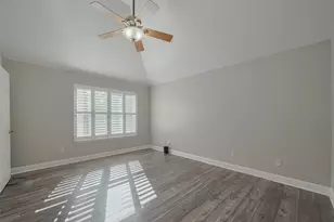 15803 Locust Grove Dr, Houston, TX 77095 - Photo 18