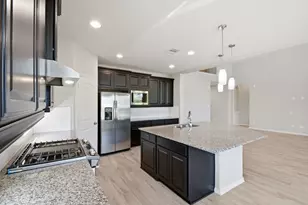 19642 Crystal Ivy Ln, Spring, TX 77388 - Photo 16