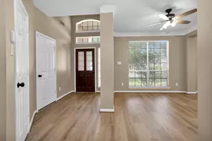 20931 Deauville Dr, Spring, TX 77388 - Photo 4