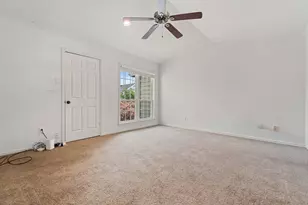 612 Fargo St, Houston, TX 77006 - Photo 26