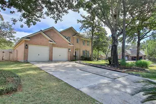 2 Sweet Birch Pl, The Woodlands, TX 77382 - Photo 10