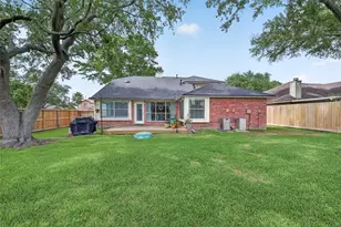 2221 Aberdeen Dr, League City, TX 77573 - Photo 50