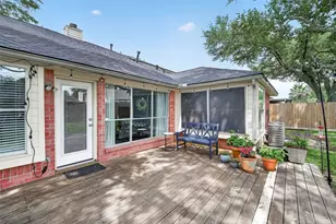 2221 Aberdeen Dr, League City, TX 77573 - Photo 42