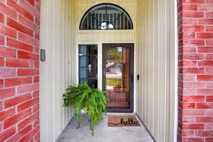 2221 Aberdeen Dr, League City, TX 77573 - Photo 10