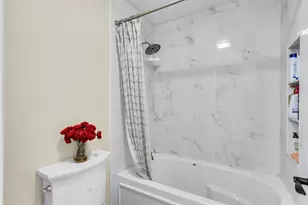 2601 Rose Ave, Groves, TX 77619 - Photo 18